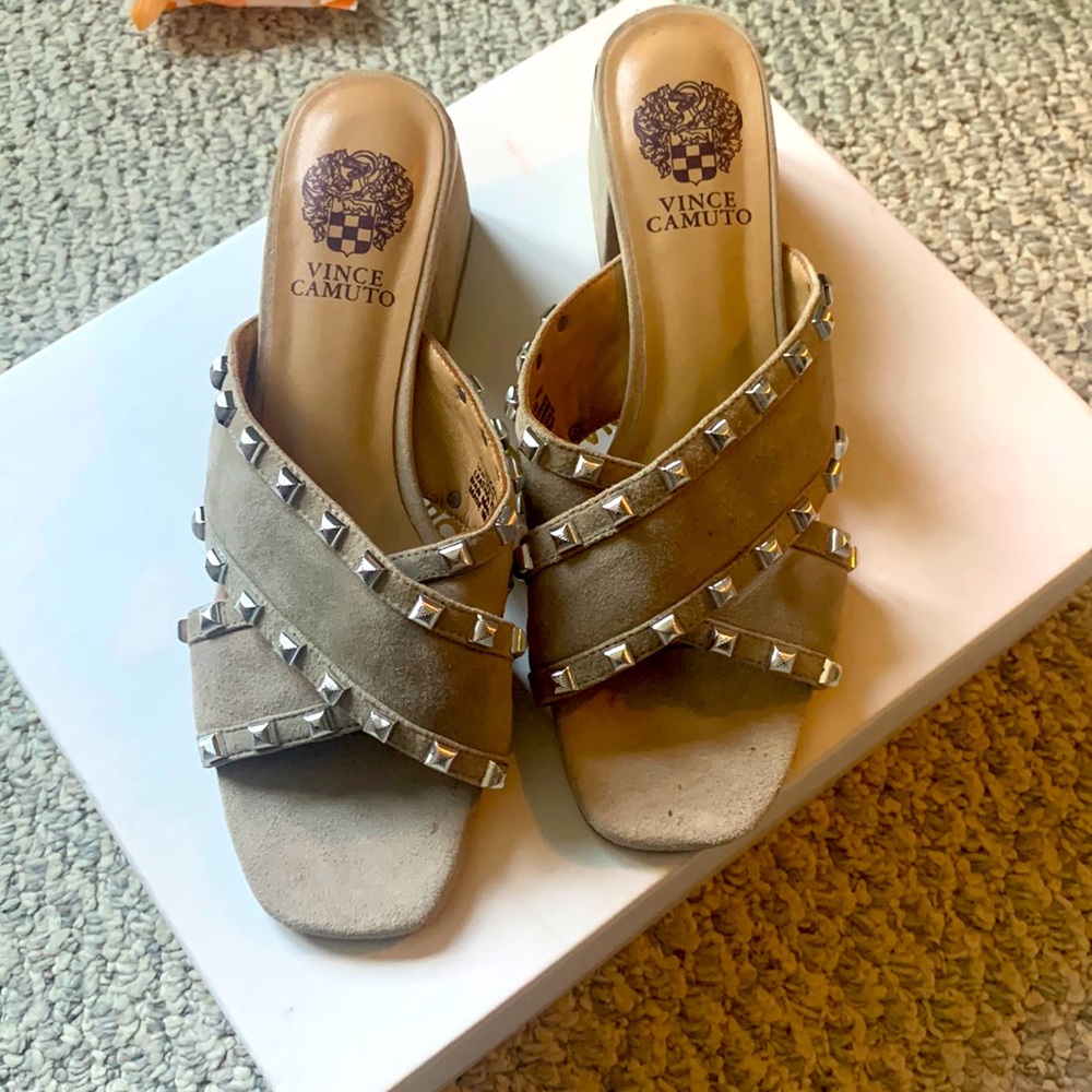 Vince Camuto studded Slippers